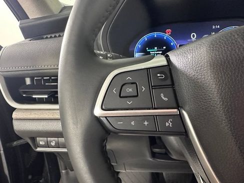 Used 2024 Toyota Grand Highlander AWD image 26