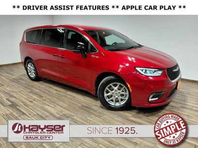 Certified 2025 Chrysler Pacifica Select