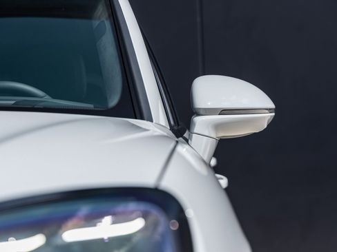 New 2026 Porsche Cayenne Turbo image 21