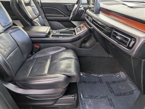 Used 2020 Lincoln Aviator Reserve w/ Equipment Group 201A image 24