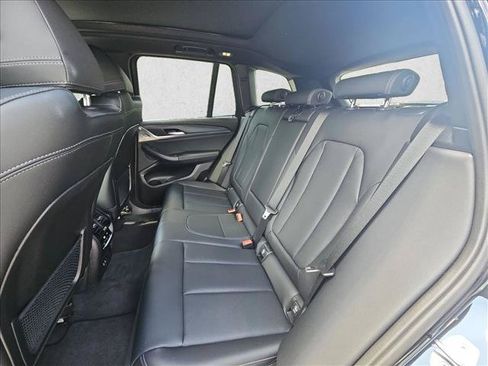 Used 2024 BMW X3 sDrive30i w/ M Sport Package RWD image 17