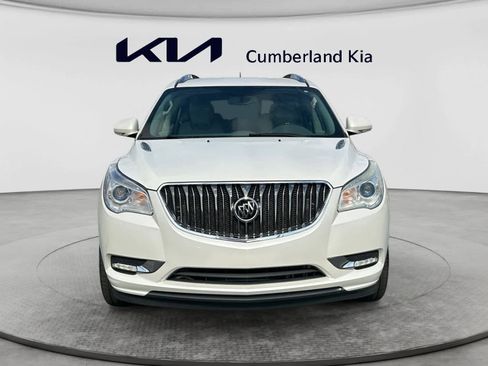 Used 2017 Buick Enclave Leather FWD image 8