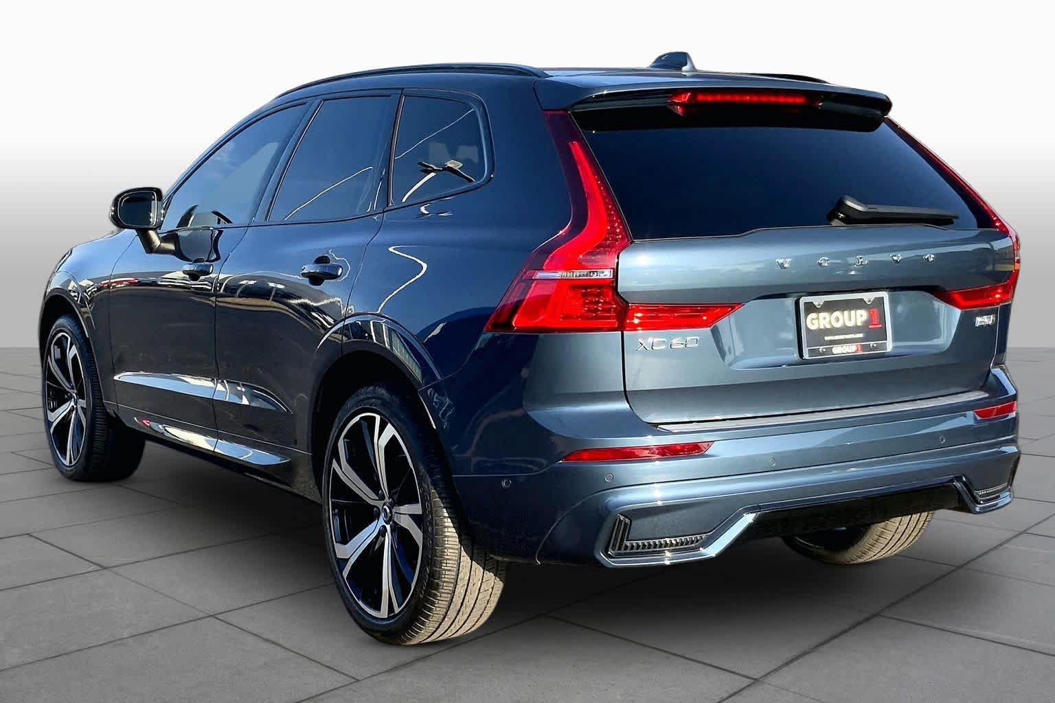 Used 2025 Volvo XC60 B5 Ultra w/ Protection Package Premier AWD/4WD image 12