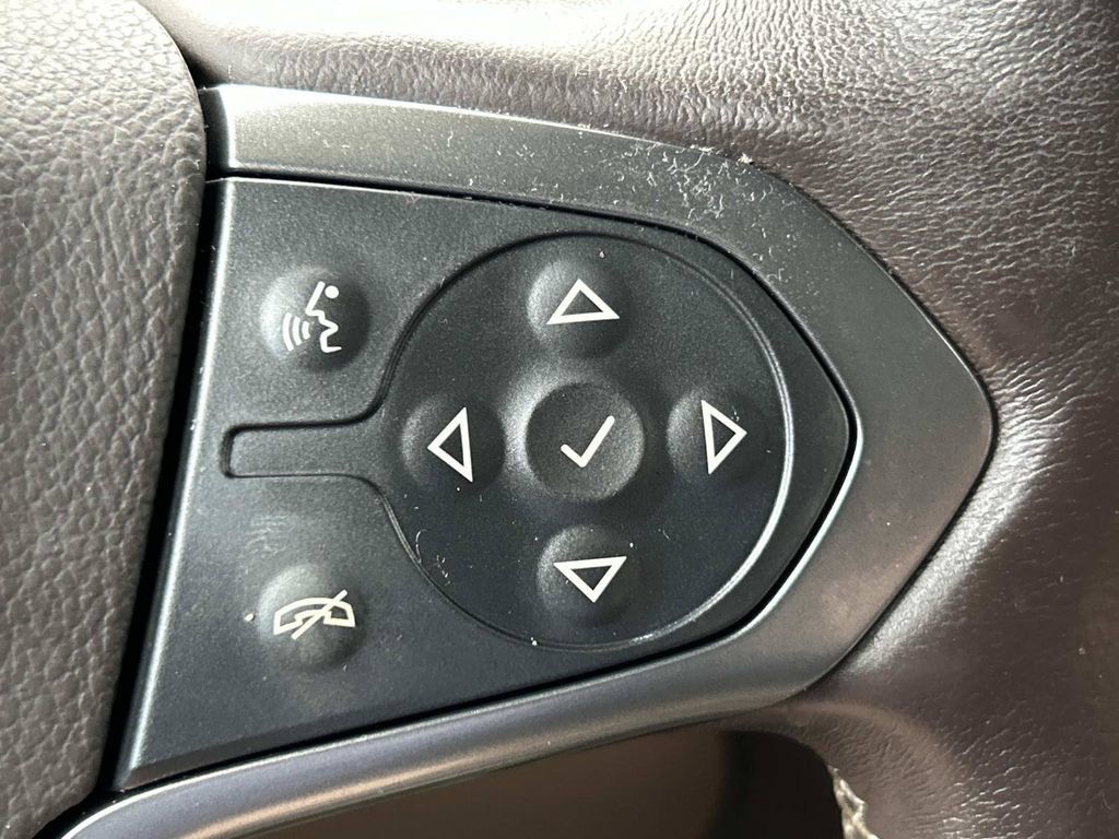 Used 2016 Chevrolet Tahoe LTZ AWD/4WD image 31