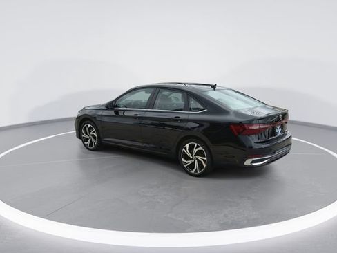 New 2026 Volkswagen Jetta SEL FWD image 2