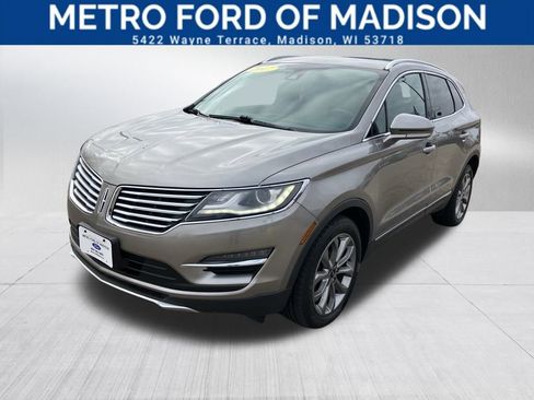 Used 2017 Lincoln MKC Select w/ Select Plus Package image 5