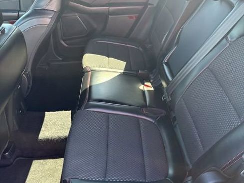 Used 2024 Ford Escape ST-Line image 18