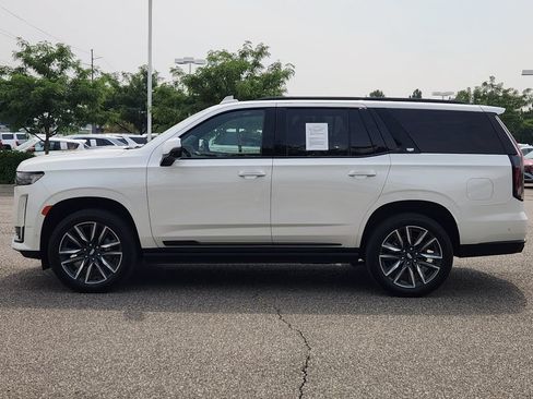 Used 2021 Cadillac Escalade Sport Platinum w/ LPO, ONYX Package AWD/4WD image 42