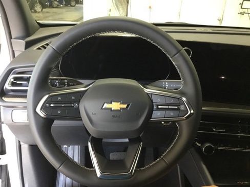 New 2026 Chevrolet Traverse LT w/ LPO, Floor Liner Package image 30