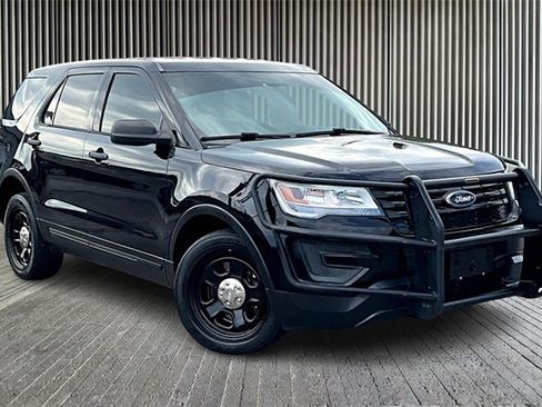 Used 2018 Ford Explorer 4WD Police Interceptor image 11