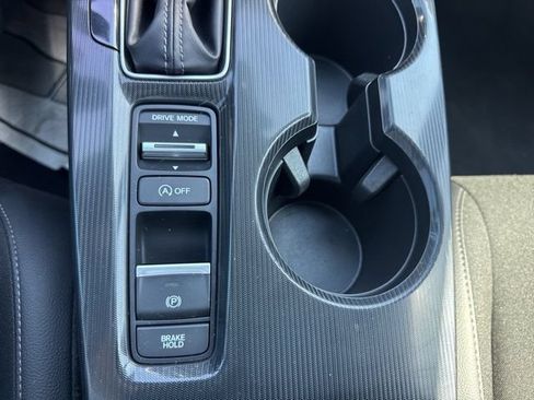 Used 2025 Honda Civic Sport image 28