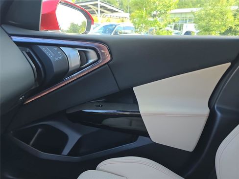 Used 2026 BMW X3 xDrive30 w/ Premium Package image 25