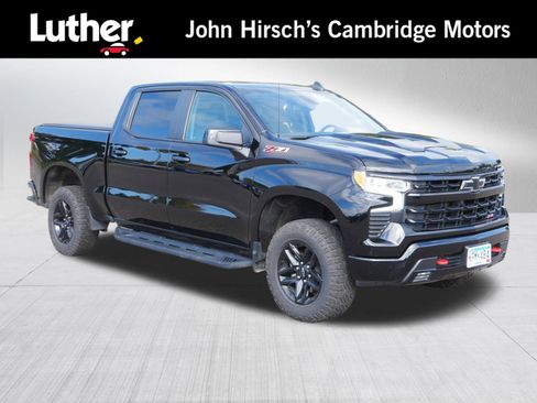 Used 2023 Chevrolet Silverado 1500 LT Trail Boss w/ Convenience Package II image 1