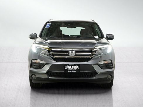 Used 2017 Honda Pilot Elite image 8