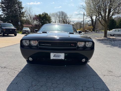 Used 2012 Dodge Challenger R/T Plus RWD image 2