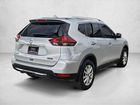 Used 2019 Nissan Rogue S w/ Special Edition Package FWD image 5