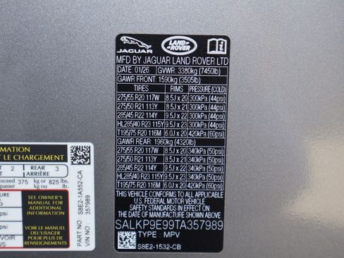 Used 2026 Land Rover Range Rover SE AWD/4WD image 19