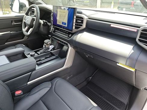 New 2026 Toyota Sequoia Platinum AWD/4WD image 33