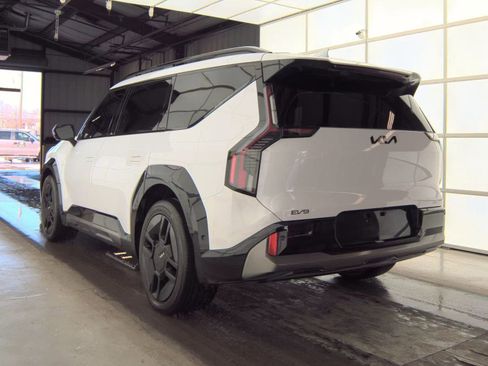 Used 2025 Kia EV9 GT-Line image 8