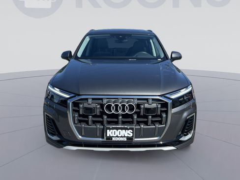 Used 2025 Audi Q7 2.0T Premium w/ Convenience Package AWD/4WD image 11