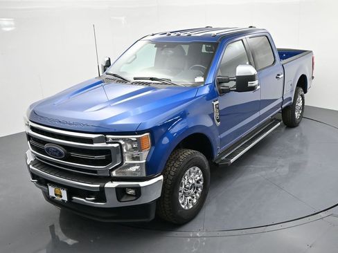 Used 2022 Ford F350 Lariat w/ Chrome Package image 18