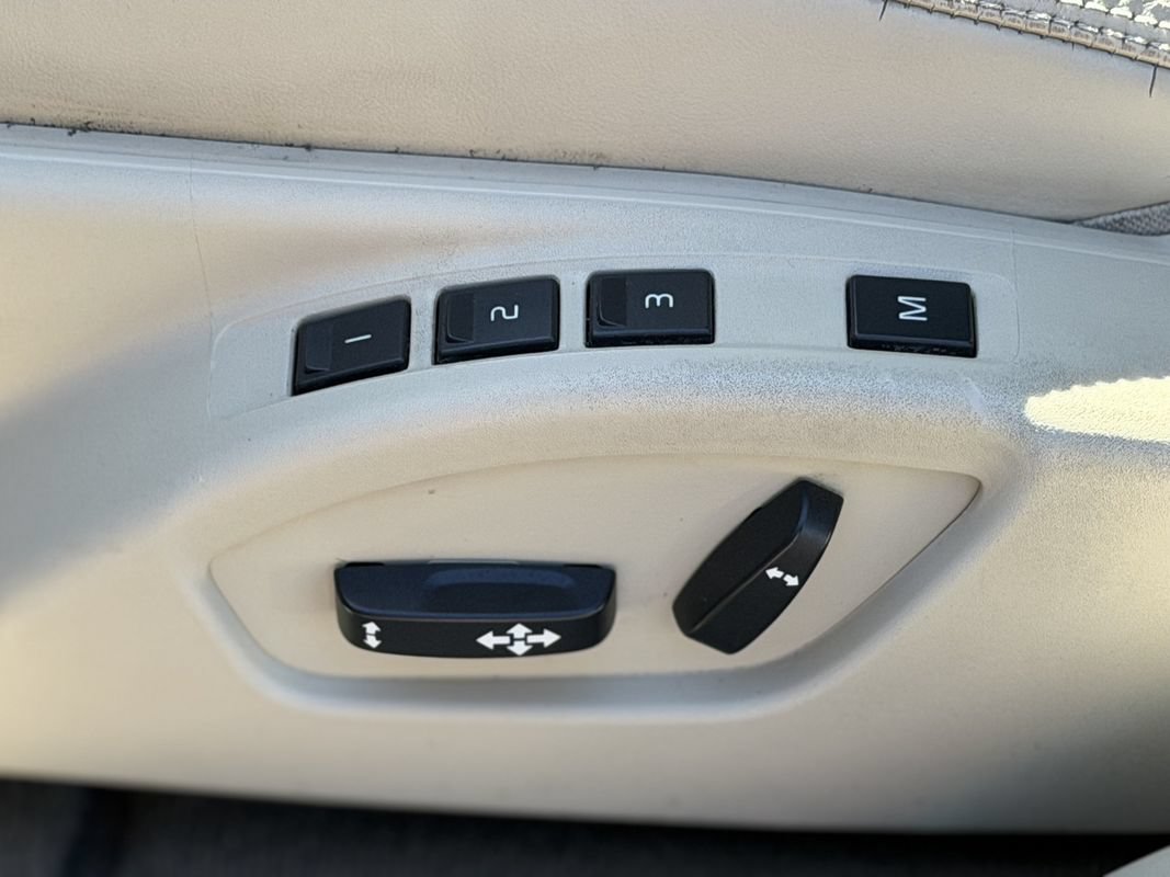 Used 2013 Volvo XC60 T6 AWD/4WD image 28