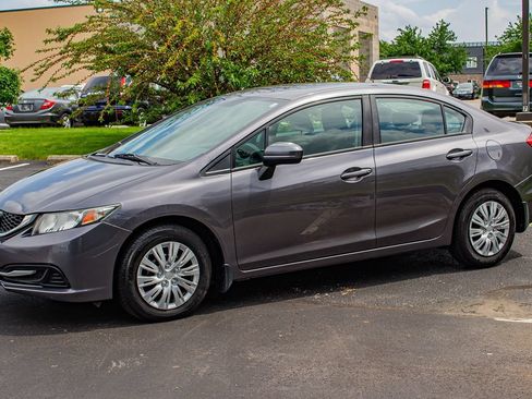 Used 2015 Honda Civic LX image 4