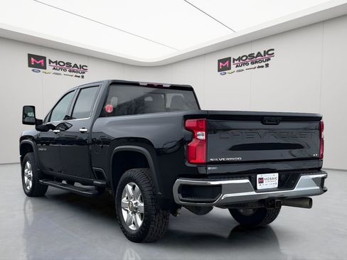 Used 2022 Chevrolet Silverado 2500 LTZ w/ LTZ Convenience Package image 5
