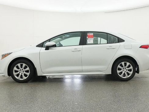 New 2026 Toyota Corolla LE image 9