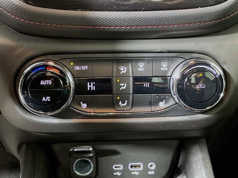 Used 2023 Chevrolet TrailBlazer RS w/ Convenience Package image 13