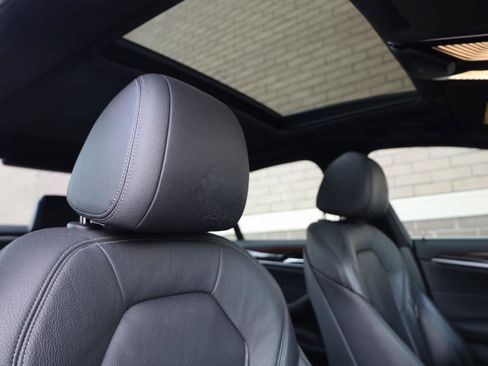 Used 2019 BMW 540i RWD image 29