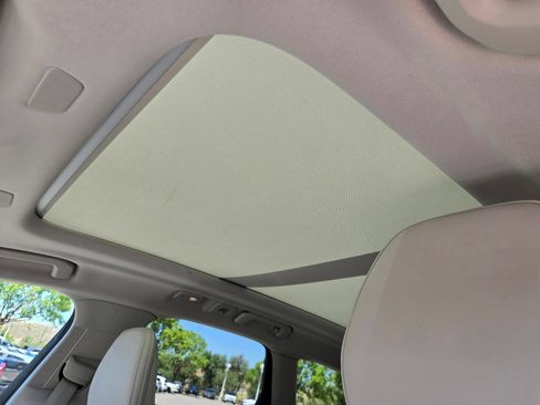 Used 2023 Volvo XC60 B5 Ultimate w/ Climate Package FWD image 22