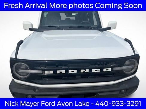 Used 2022 Ford Bronco Outer Banks AWD/4WD image 9