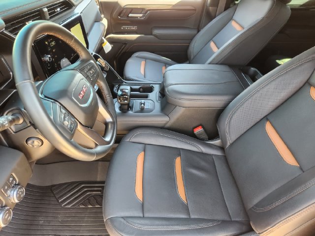 Used 2026 GMC Sierra 1500 AT4 w/ AT4 Premium Package AWD/4WD image 13