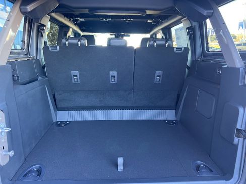 New 2025 Ford Bronco Outer Banks image 8