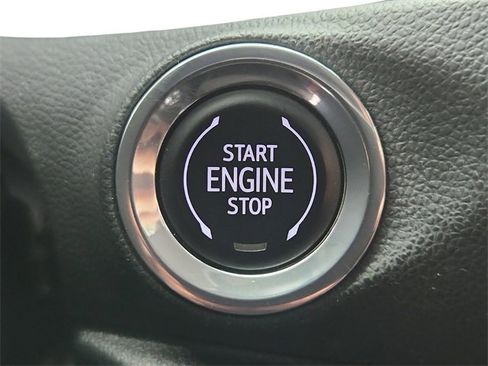 Used 2022 Buick Encore GX Select image 33