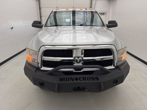 Used 2018 RAM 3500 Tradesman w/ Chrome Appearance Group image 2