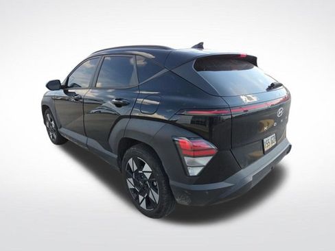 Used 2024 Hyundai Kona SEL w/ Convenience Package FWD image 7