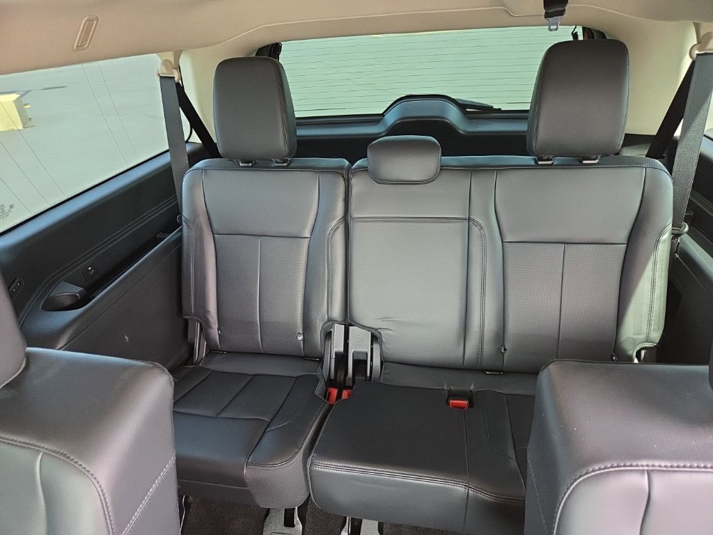 Used 2022 Ford Expedition Max XLT AWD/4WD image 11