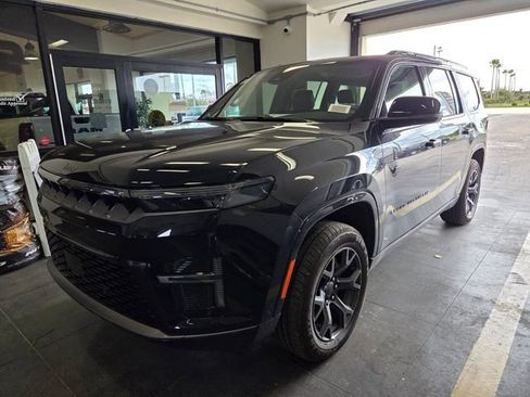 New 2026 Jeep Grand Wagoneer Limited image 3