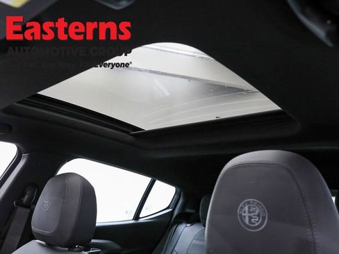 Used 2024 Alfa Romeo Tonale Veloce image 60