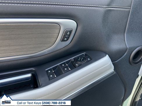 Used 2025 Ford Expedition Max Platinum w/ Driver's Package image 28