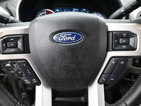 Used 2021 Ford F250 Lariat AWD/4WD image 11
