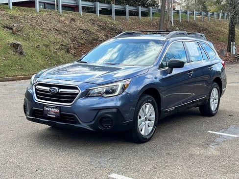 Used 2018 Subaru Outback 2.5i image 25