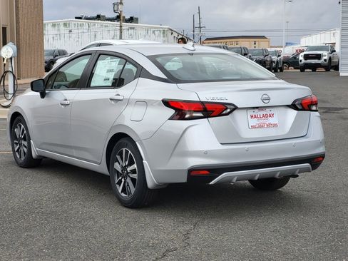 New 2025 Nissan Versa SV w/ Trunk Package image 4