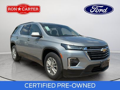 Used 2023 Chevrolet Traverse LT