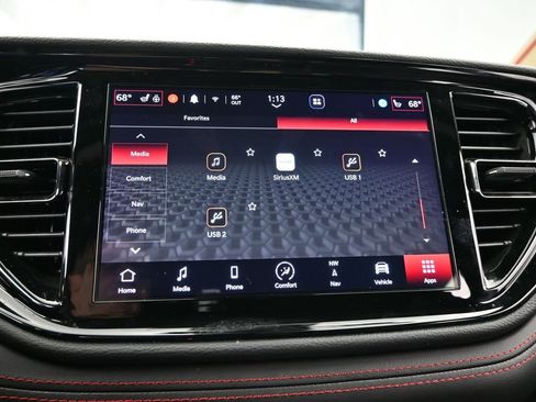 Used 2023 Dodge Durango GT image 23