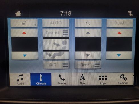 Used 2018 Ford Explorer Sport AWD/4WD image 25