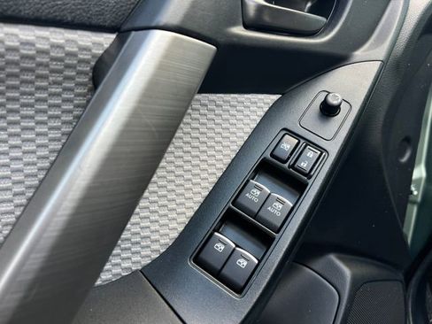 Used 2017 Subaru Forester 2.5i Premium w/ Popular Package #2A image 11