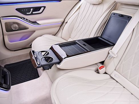 Used 2024 Mercedes-Benz S 63 AMG S image 62